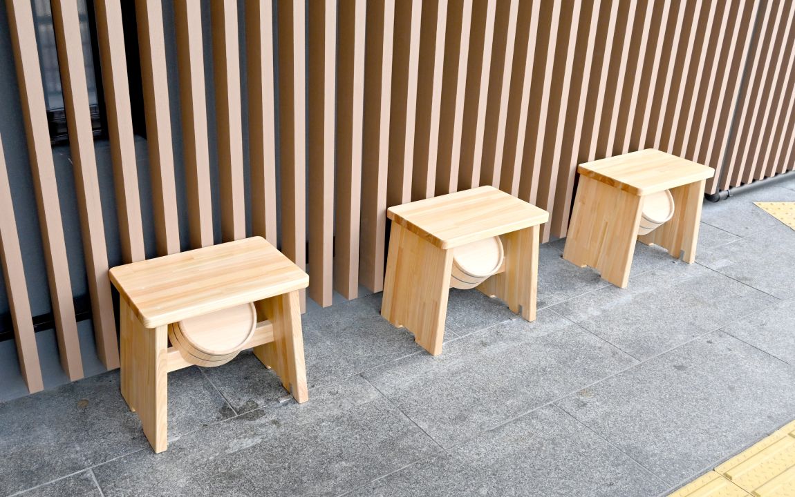 有馬温泉駅のベンチ