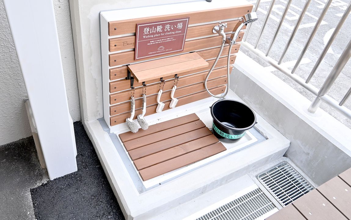 有馬温泉駅の登山靴の洗い場